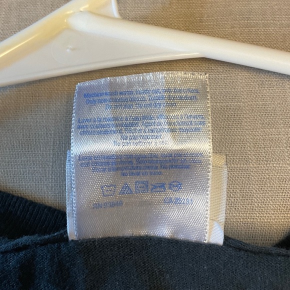 Black Graphic Tee - Short Sleeve - Picture 4 of 4